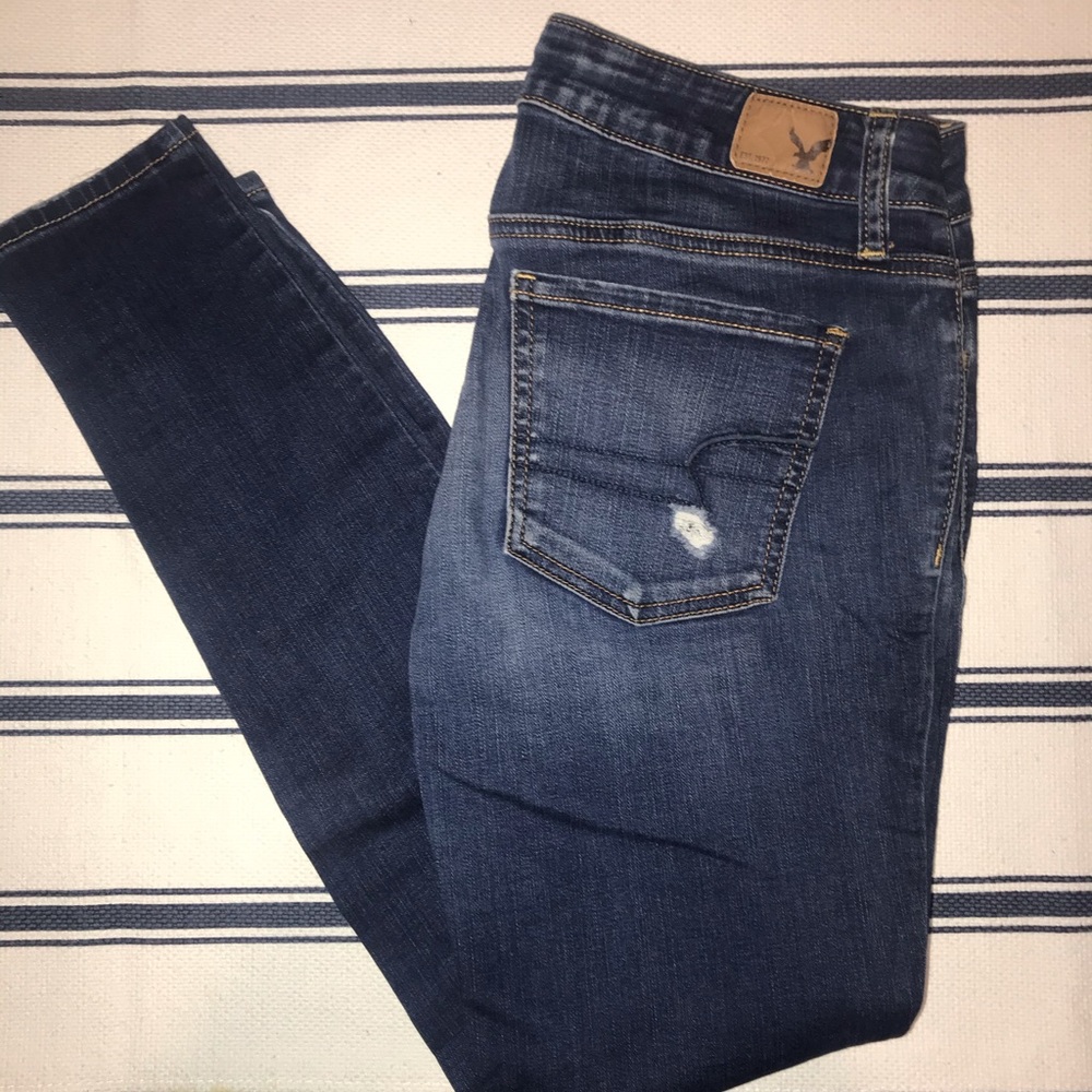 Women’s American Eagle Jeans